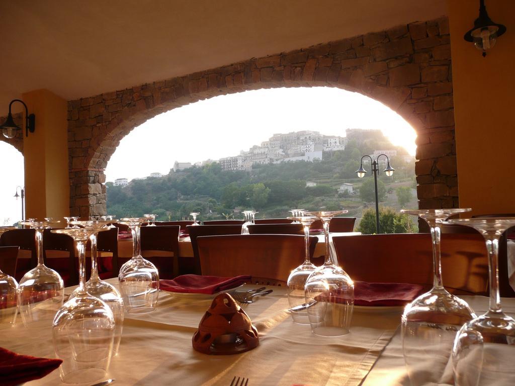 Agriturismo L'Arca Di Anna Brambilla 贝尔韦代雷 外观 照片